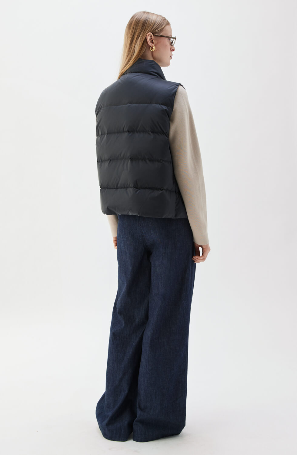 Amy Down Vest Black