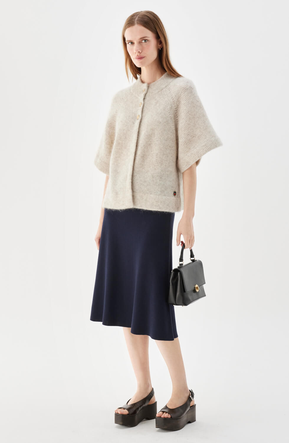 Vilanie kort kofta i mohair ljusbeige