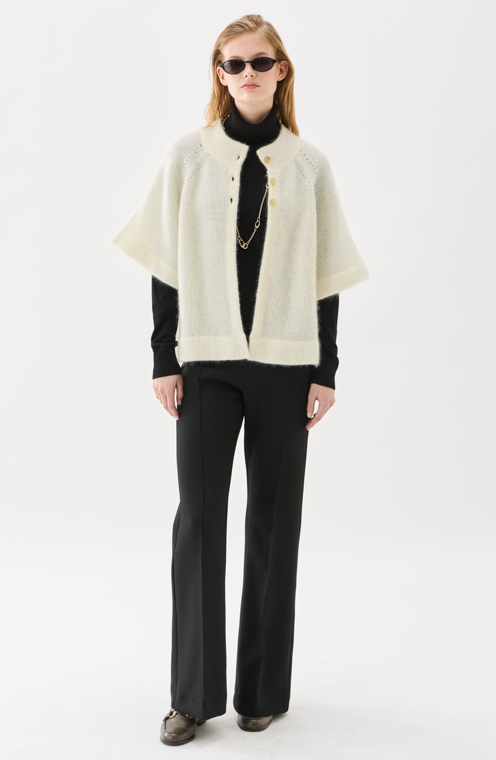 Vilanie Cardigan Ecru