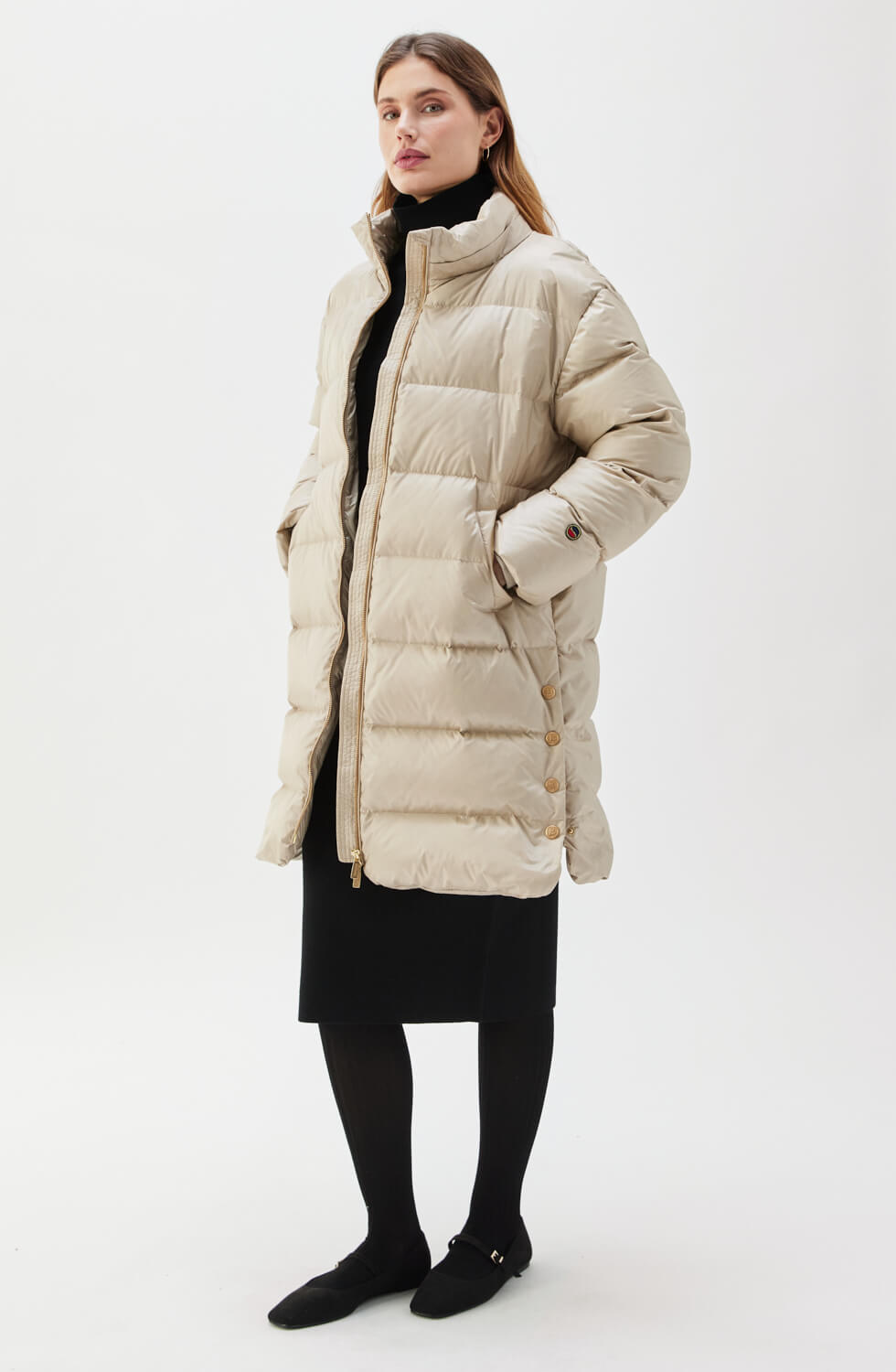 Farida Dunkappa Beige