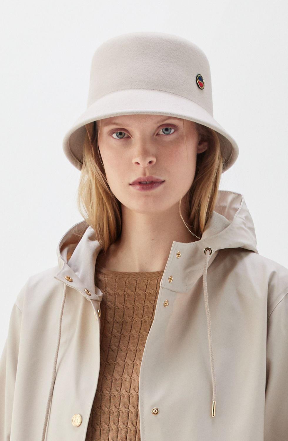 Tina Bucket Hat i Ull Ljusbeige